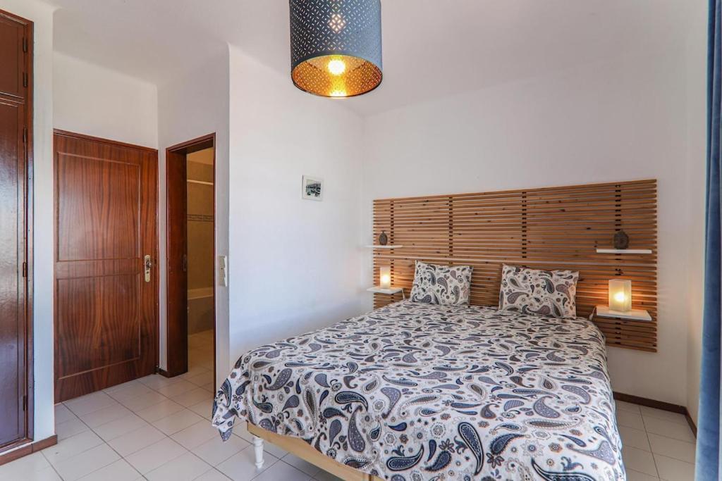 Vila Mourisca Porches  Luaran gambar