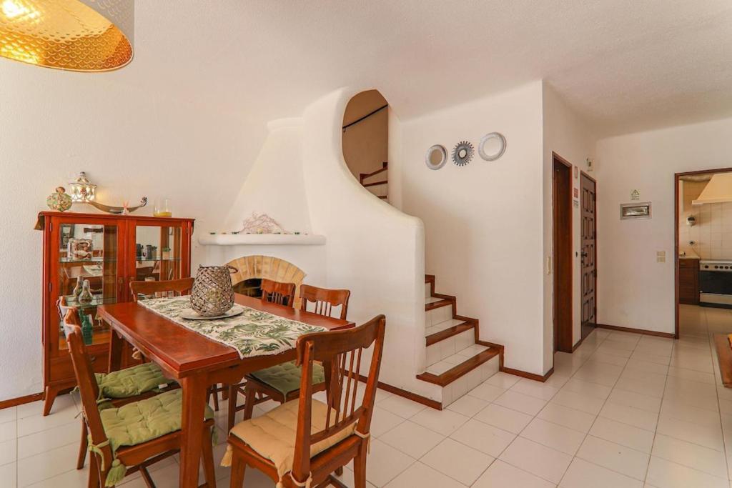 Vila Mourisca Porches  Luaran gambar